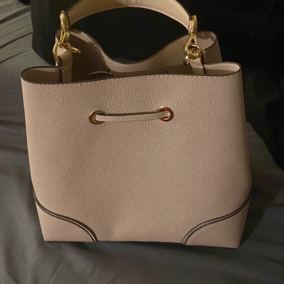 Purse - Picture 3 of 3